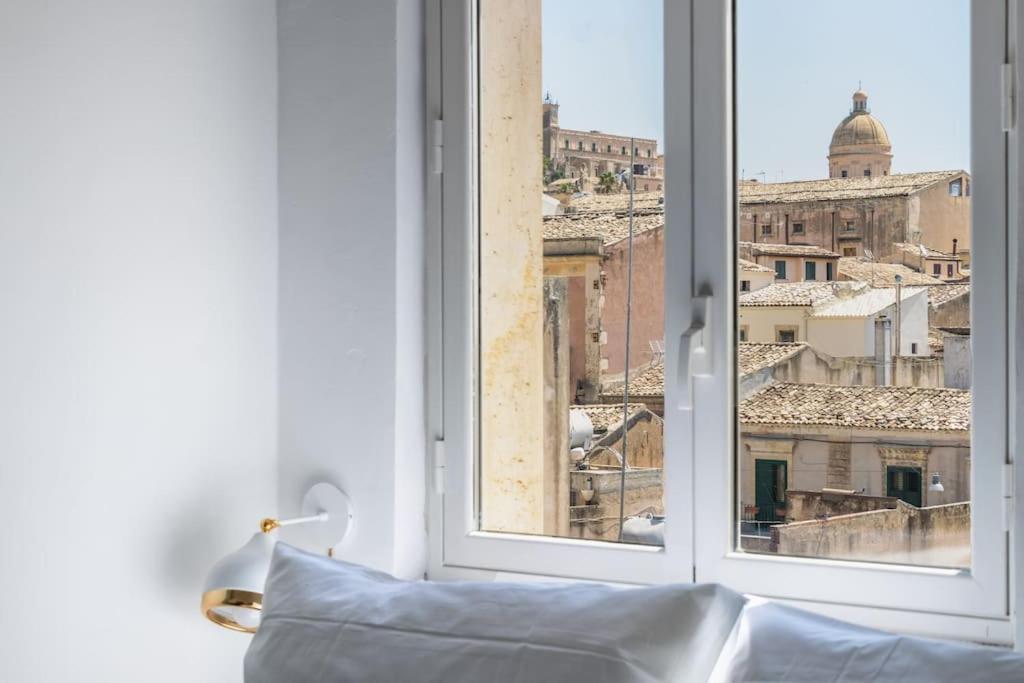 Mansarda Aurispa Noto Exteriör bild